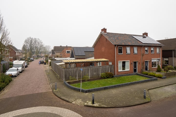 Mensinkweg 103 in Nijverdal foto
