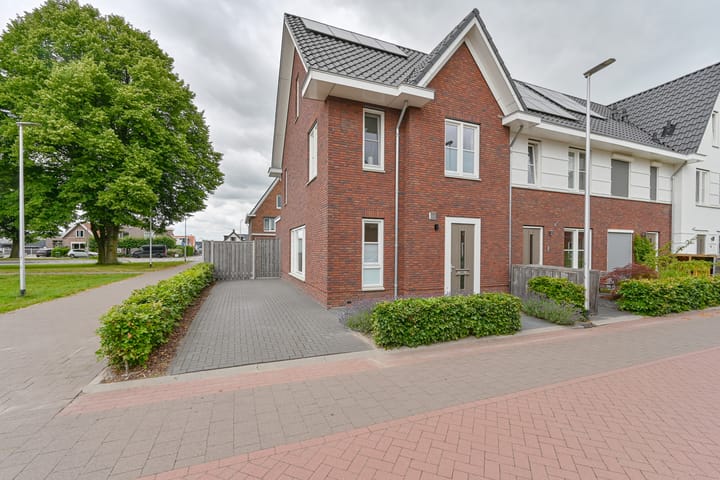 Menso Altinghof 1 in Hoogeveen