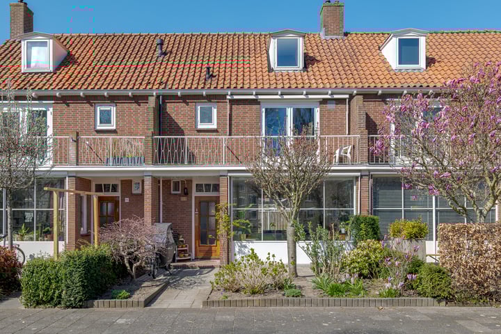 Meppelerstraatweg 107 in Zwolle foto