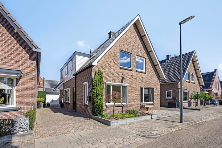Mercuriuslaan 38 in Apeldoorn foto