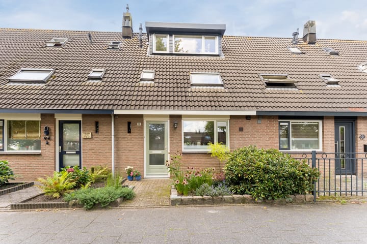 Merel 18 in Bunschoten-Spakenburg foto