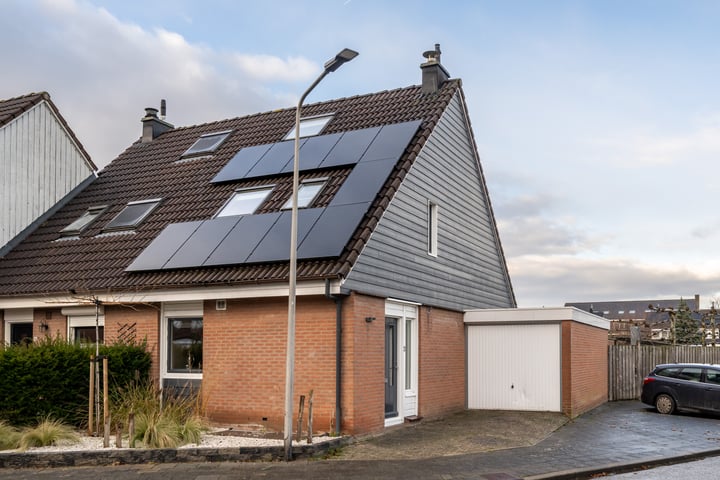 Merel 2 in Sommelsdijk foto