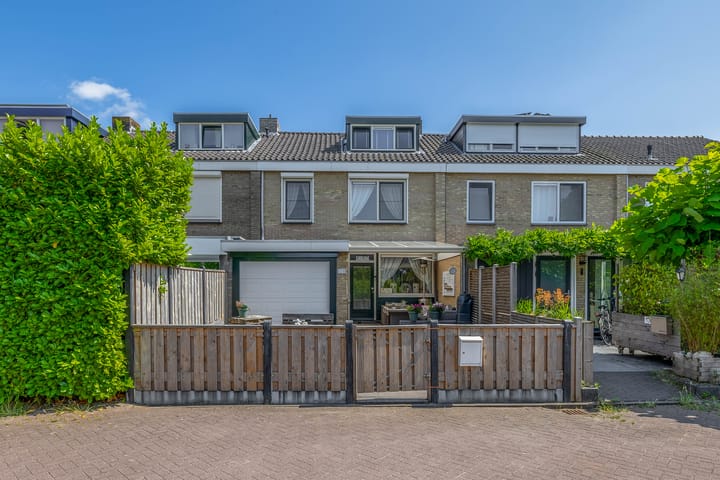 Merelhoven 108 in Capelle aan den IJssel foto