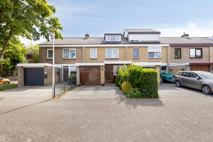 Merelhoven 225 in Capelle aan den IJssel foto