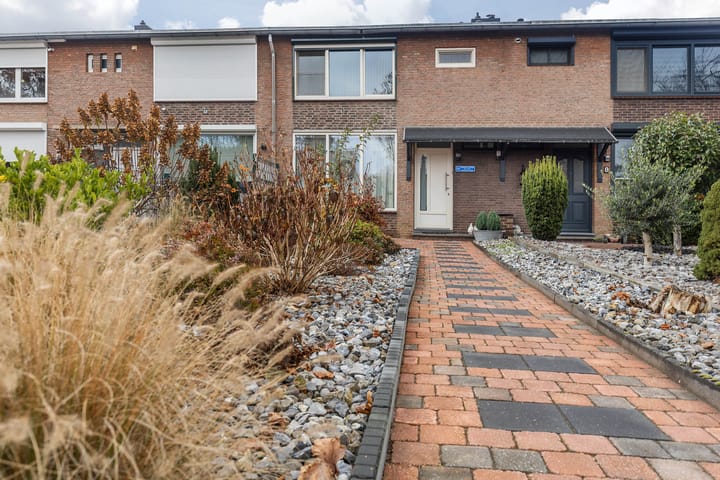 Merelstraat 10 in Geleen