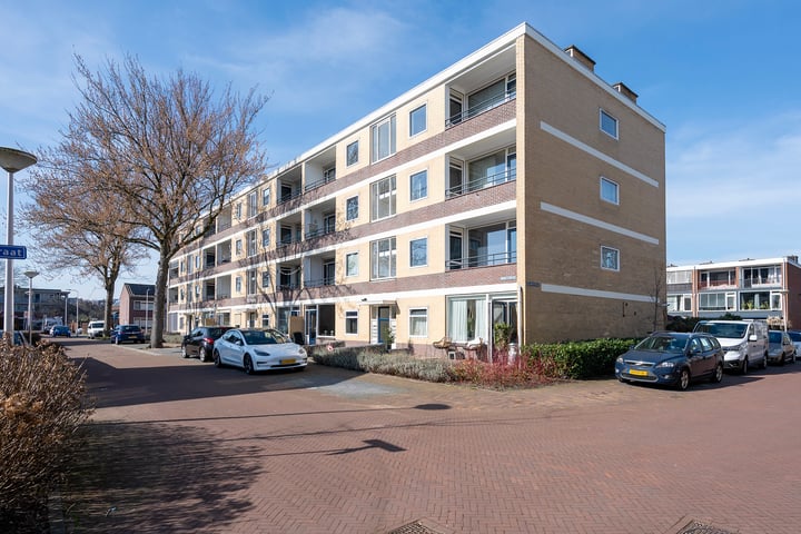 Merelstraat 33 in Alphen aan den Rijn foto