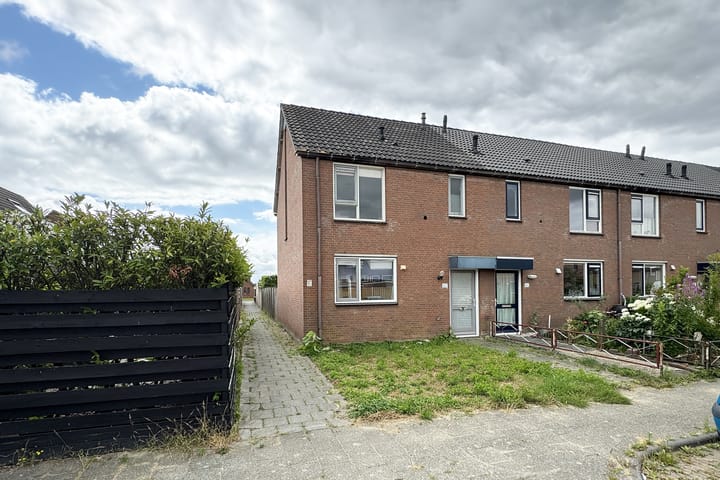 Foto van woning Merelstraat 42, Fijnaart