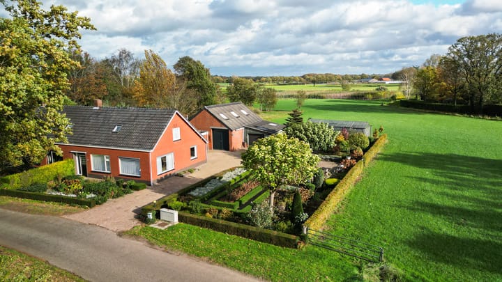 Mereltjesstraat 12 in Wernhout foto