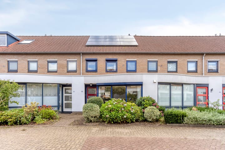 Mergelland 48 in Apeldoorn foto