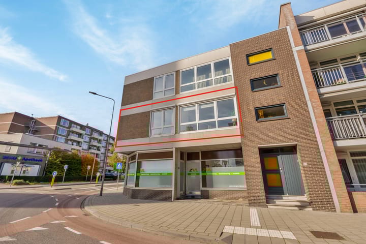 Merkelbeekerstraat 2 in Brunssum foto