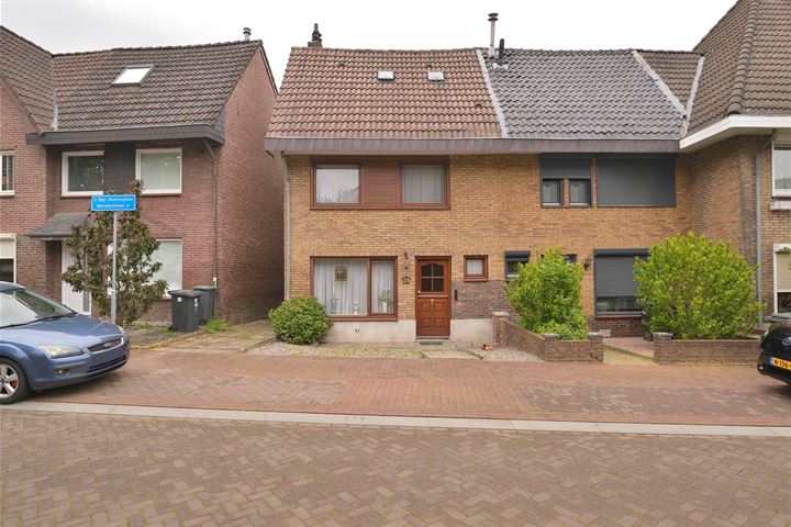 Merodestraat 28 in Eygelshoven foto