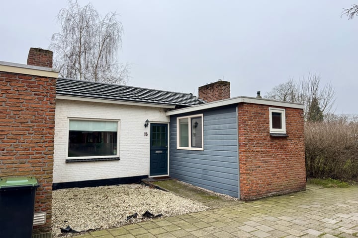Merwedehof 15 in Almelo foto