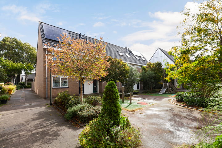 Merwedehof 19 in Vlaardingen foto