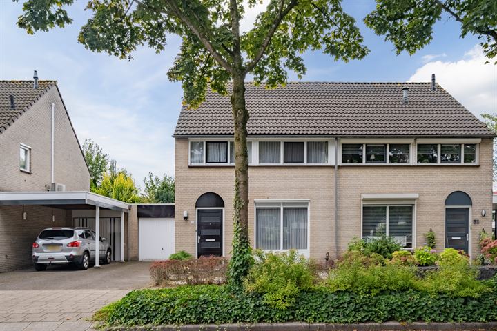 Merwedelaan 50 in Veghel foto