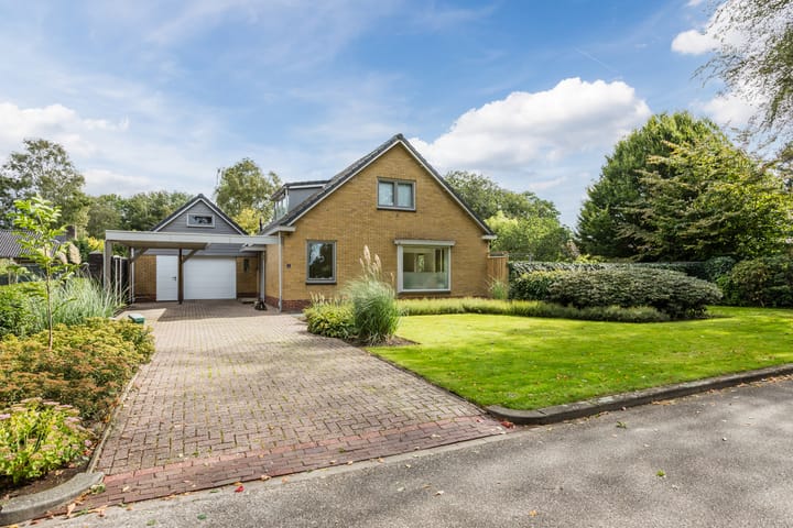 Mesdagstraat 5 in Hoogeveen foto