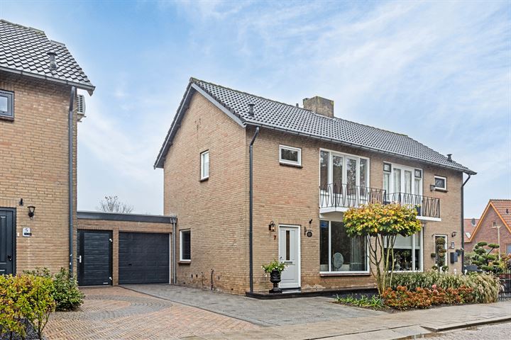 Mesdagstraat 7 in Kesteren foto