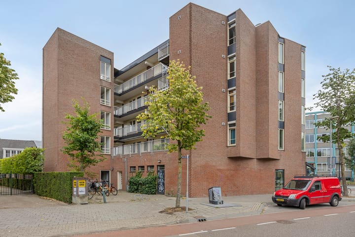 Methusalemplein 3 in Eindhoven foto