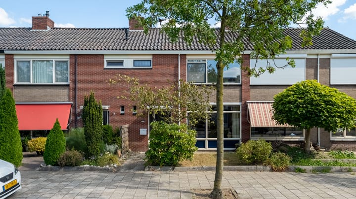 Meulenbeldlaan 137 in Almelo foto