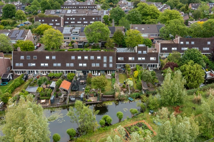 Mezenhof 97 in Schagen foto