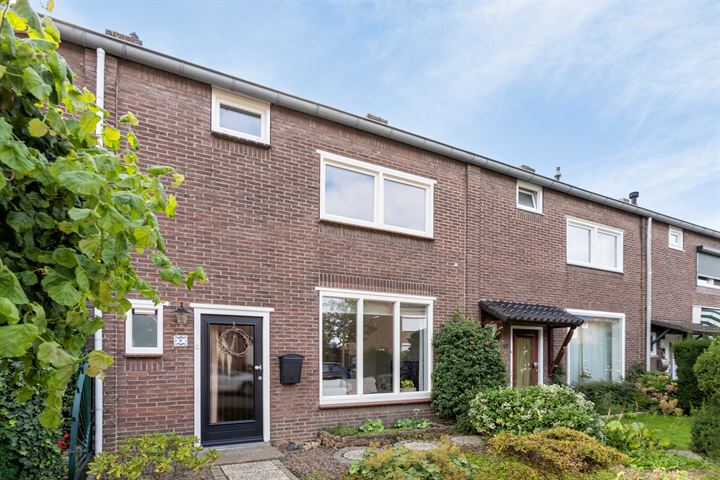 Mezenstraat 11 in Geleen foto