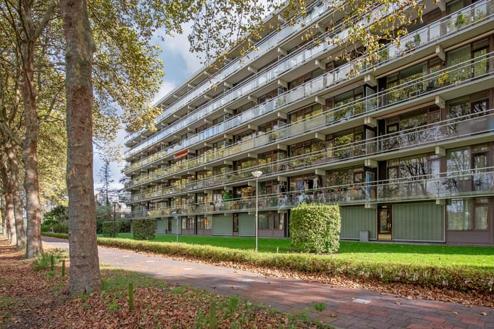 Mgr Bekkerslaan 139 in Rijswijk foto