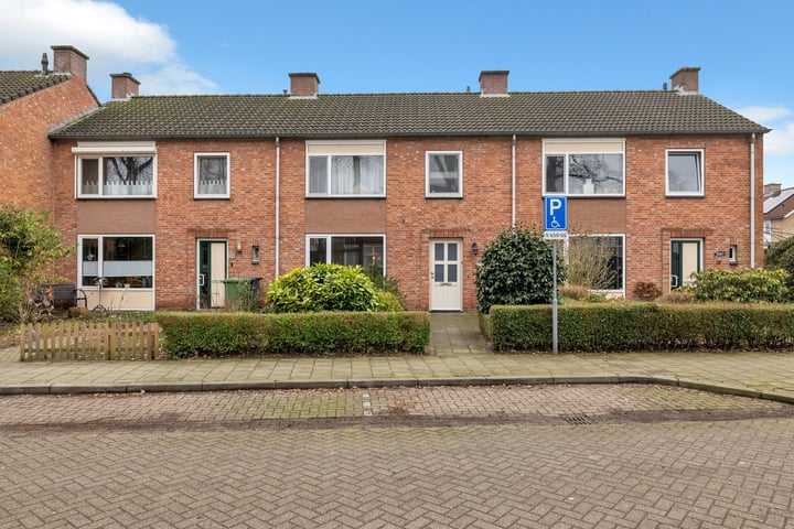 Mgr. Den Dubbeldenstraat 26 in Gemert foto