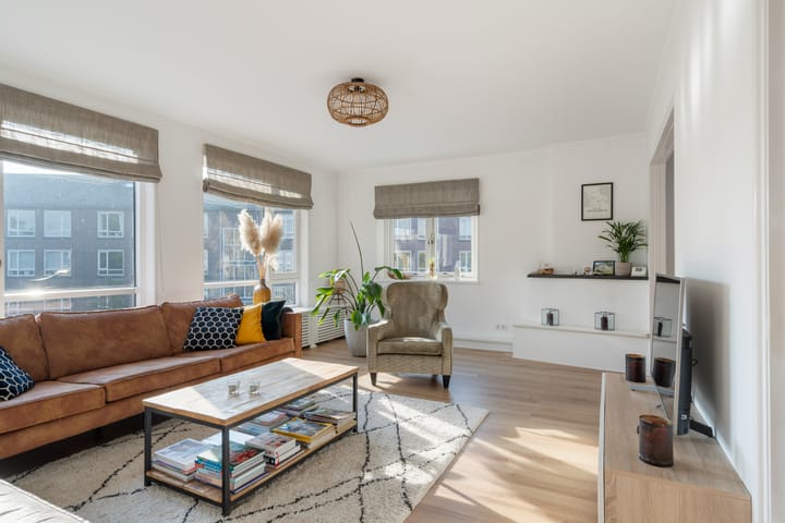 Mgr. Frenckenstraat 32B in Breda foto