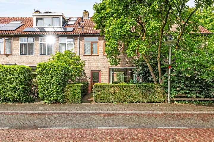 Mgr. Nolenslaan 31 in Amstelveen foto