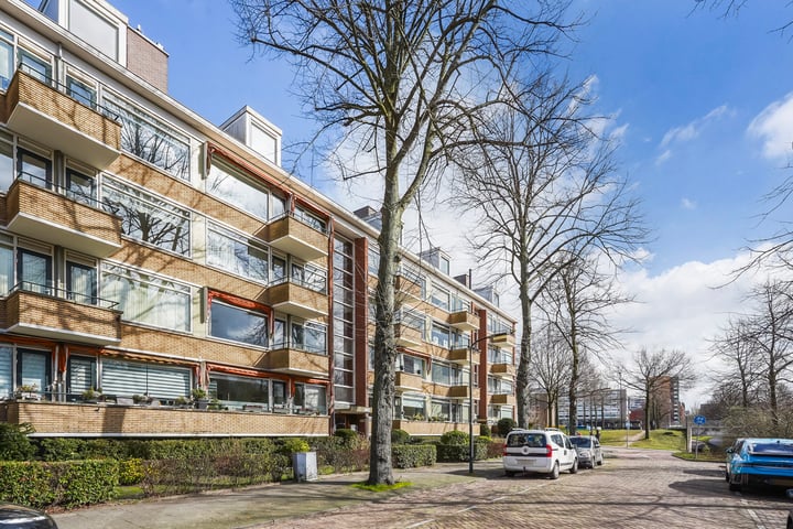 Mgr P.J. Willekenslaan 117 in Rijswijk foto