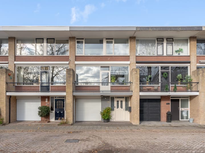 Mgr Smitstraat 38 in Brielle