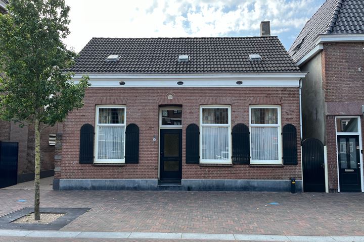 Mgr. Zwijsenplein 24 in Kerkdriel foto