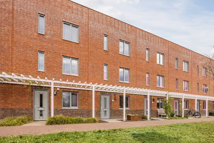 Middegaalspad 214 in Veghel foto