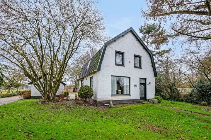 Middelbuurtseweg 32 in Veenendaal foto