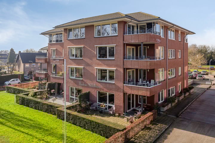 Middelhagenhof 110 in Velp foto