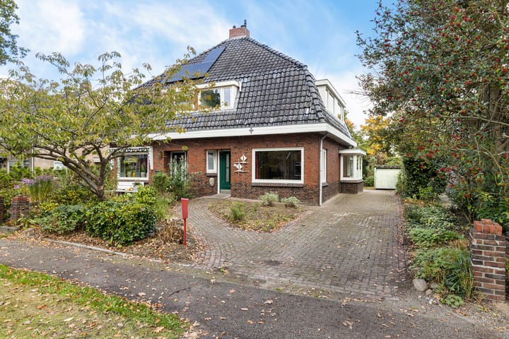 Middelhorsterweg 92 in Haren Gn foto