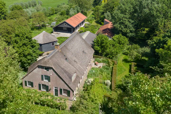 Middelkoop 30 in Leerbroek foto