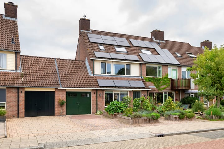 Middellaan 141 in Veenendaal
