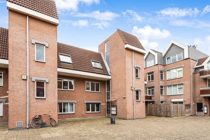 Middellaan 308 in Breda foto