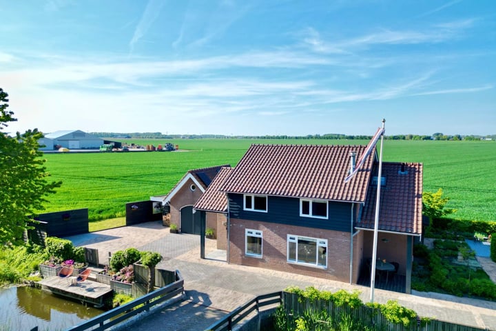 Foto van woning Middelsluissedijk WZ 20, Numansdorp