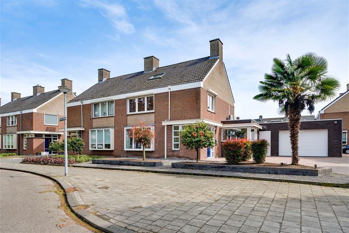 Middelstestraat 108 in Weert foto
