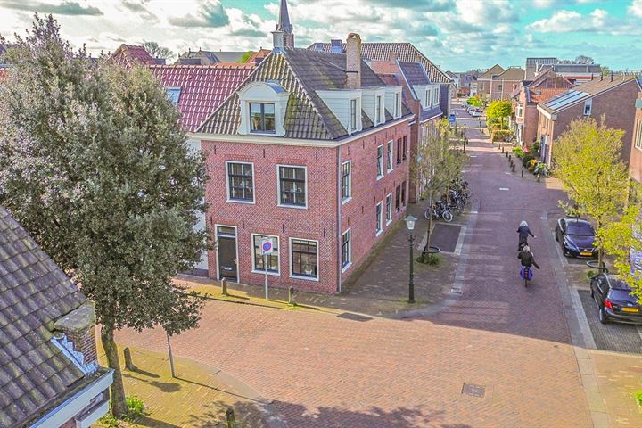 Middelweg 1f in Uitgeest foto