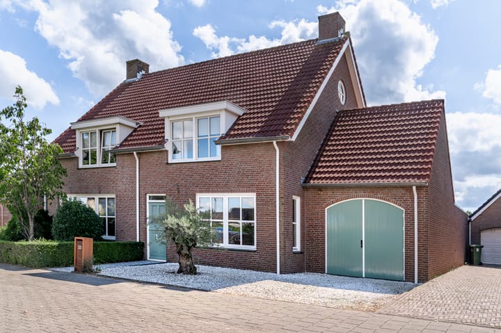 Middenakker 33 in Den Hout foto