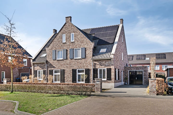 Middenakkerdreef 10 in Beek en Donk foto