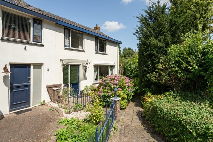 Middenmolendijk 197 in Ridderkerk