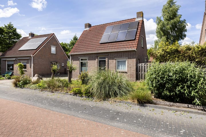 Middenstraat 3 in Beilen foto