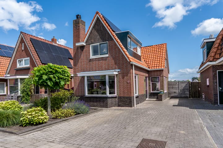 Middenweg 121 in Veendam
