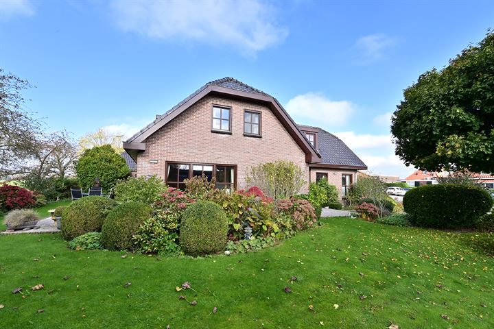 Middenweg 1a in Nederhorst den Berg foto