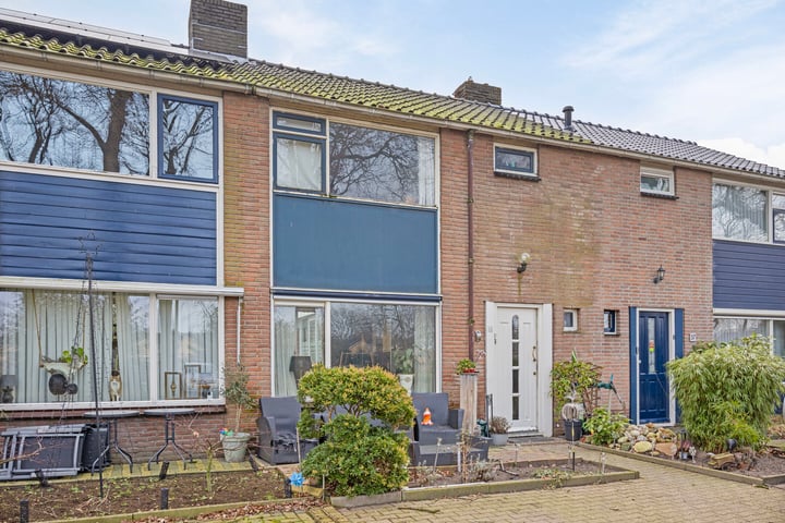 Middenweg 35 in Veenoord foto
