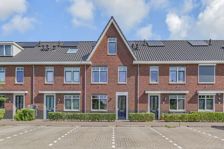 Middenwillenseweg 151 in Gouda foto