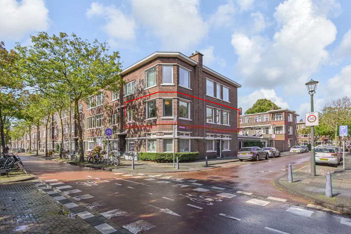 Mient 405 in 's-Gravenhage